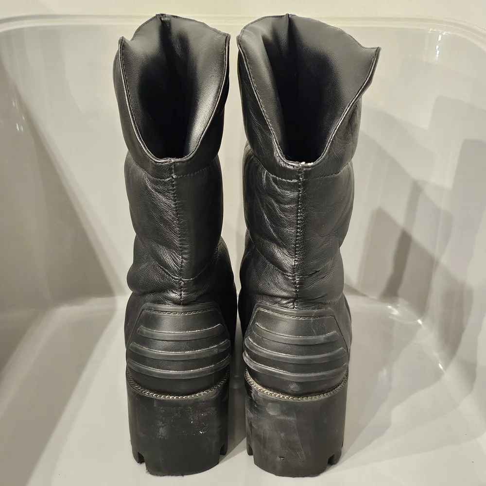 SCHUTZ Black Winter Boots